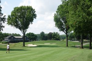 Firestone (South) 18th Approach